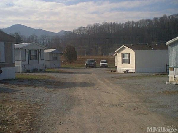 Photo 1 of 1 of park located at 70 Nathan Dr Waynesville, NC 28786