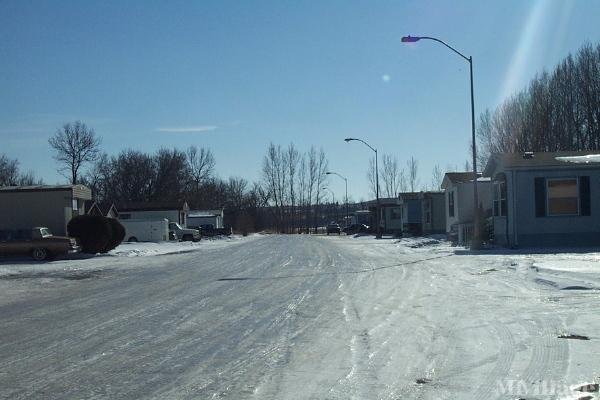Photo of Holiday Village Mobile Home Park, Minot ND