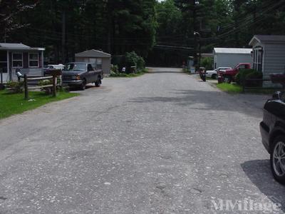 Photo 3 of 4 of park located at 30 Kendall Pond Rd. Derry, NH 03038