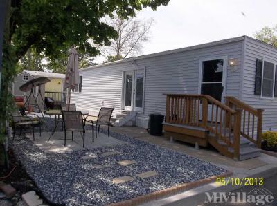 Photo 2 of 13 of park