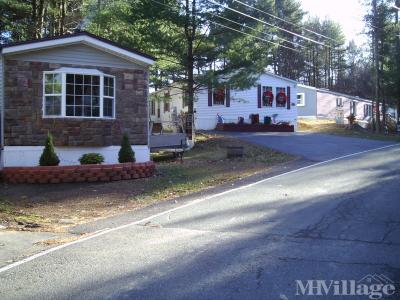 Photo 4 of 9 of park located at Pinegrove Drive Troy, NY 12180