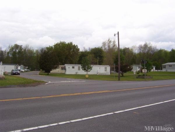 Photo of County Line Mobile Home Park, Weedsport NY
