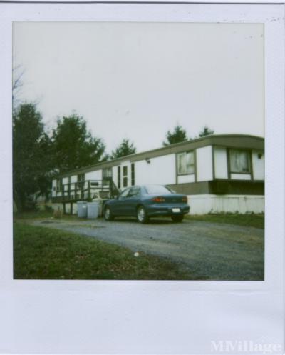 Photo 3 of 14 of park located at 79 E Dorsey Lane Poughkeepsie, NY 12601