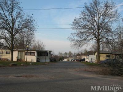 Photo 2 of 10 of park located at 3841 Trolley Rd Palmyra, NY 14522