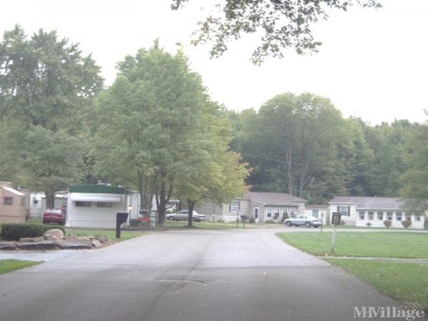 Photo of Four Seasons Mobile Home Park, Vienna OH