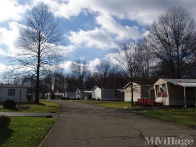 Photo 5 of 256 of park located at 1011 St Rt 7 NE Brookfield, OH 44403