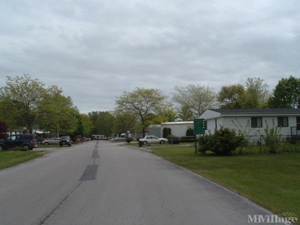 Photo of Bayshore Estates MHC, Sandusky OH