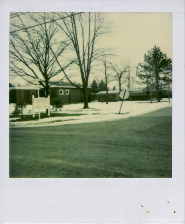 Hillcrest Trailer Ct Mobile Home Park in Girard, OH MHVillage