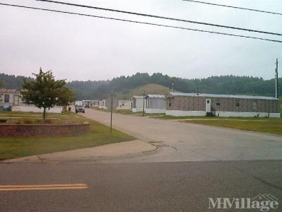 Photo 5 of 9 of park located at 6852 Whitetail Dr Dennison, OH 44621