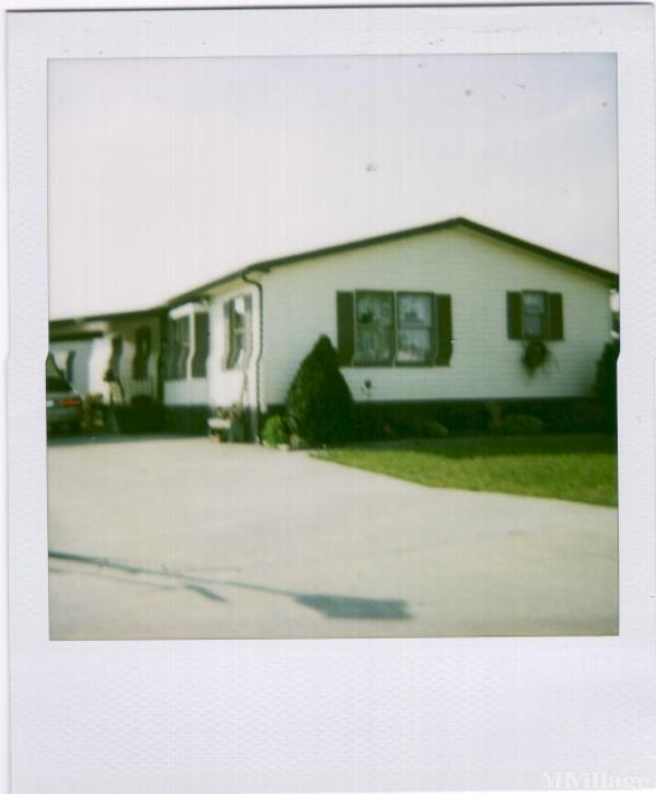 Wellington, OH Senior Retirement Living Manufactured and Mobile Home