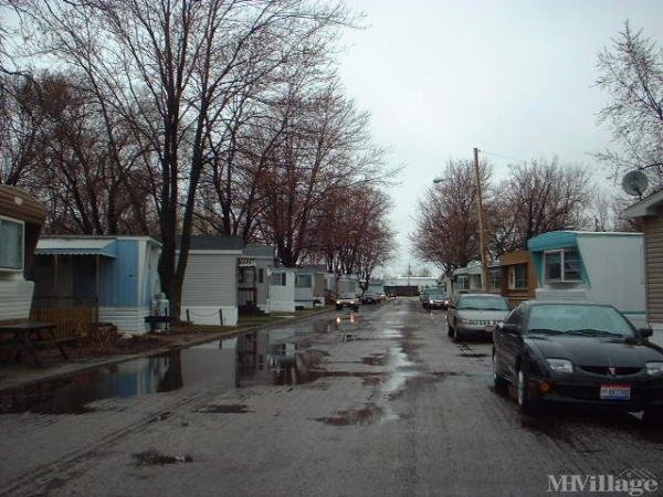 Photo of White Caps Mobile Home Park, Port Clinton OH