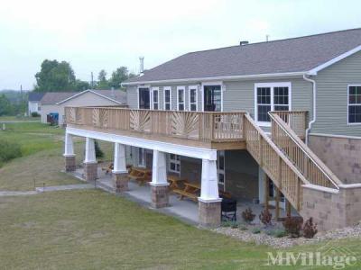 Photo 2 of 14 of park located at 9140 Sandpiper Dr Streetsboro, OH 44241