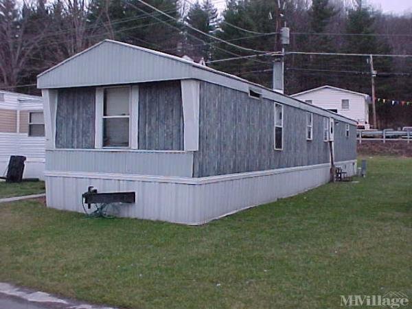 Photo of Cox Mobile Home Park, Green Valley WV