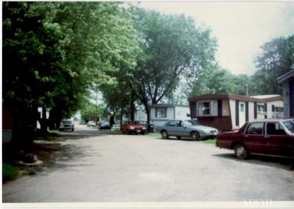 Photo of Top of the Hill Mobile Home Park, North Lawrence OH