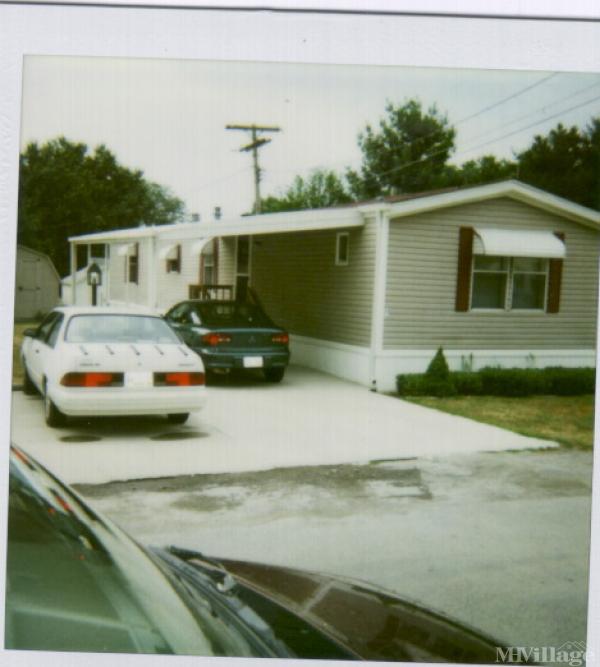 Hutchison's Mobile Home Park Mobile Home Park in Edgerton, OH MHVillage