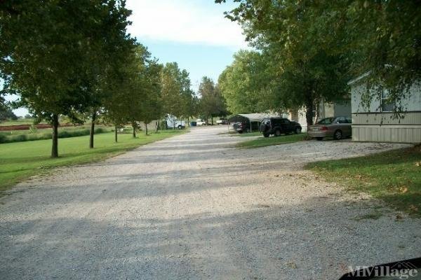 Photo of Red Bud Mobile Home Park, Tecumseh OK