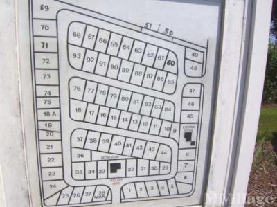 Photo 2 of 16 of park located at 612 N. Cascade 8 A Woodburn, OR 97071
