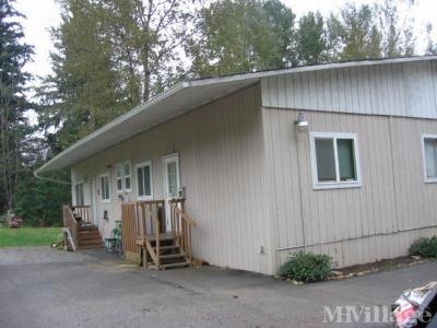 Mobile Home Park in Happy Valley OR