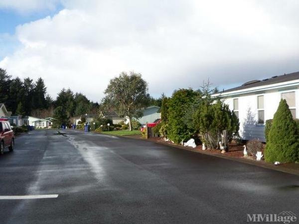 Photo of Longview Hills Manufactured Housing Community, Newport OR