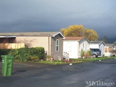 Photo 5 of 16 of park located at 301 E Columbia Dr Newberg, OR 97132