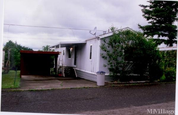 Photo 1 of 1 of park located at 38100 Sandy Heights St Sandy, OR 97055