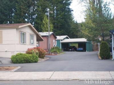 Photo 4 of 21 of park located at 38801 Strawbridge Parkway Sandy, OR 97055