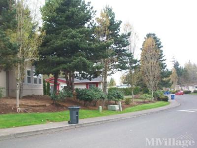 Photo 2 of 21 of park located at 38801 Strawbridge Parkway Sandy, OR 97055