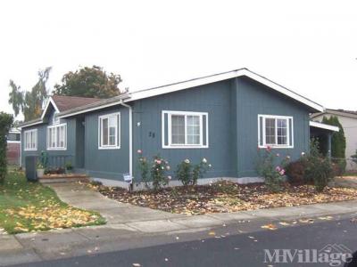 Photo 4 of 7 of park located at 10698 Cone St Donald, OR 97020