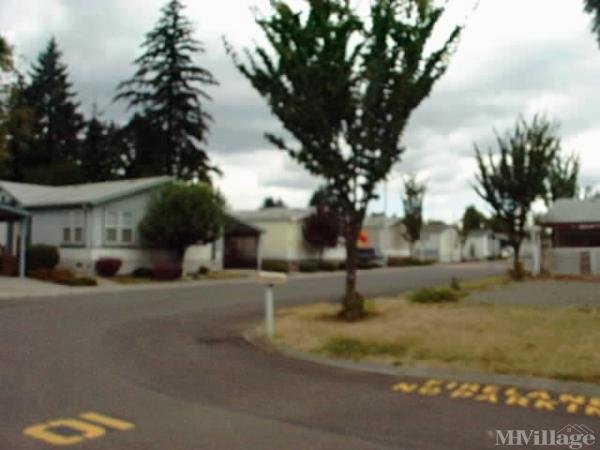 Photo of Parkway Estates, Portland OR