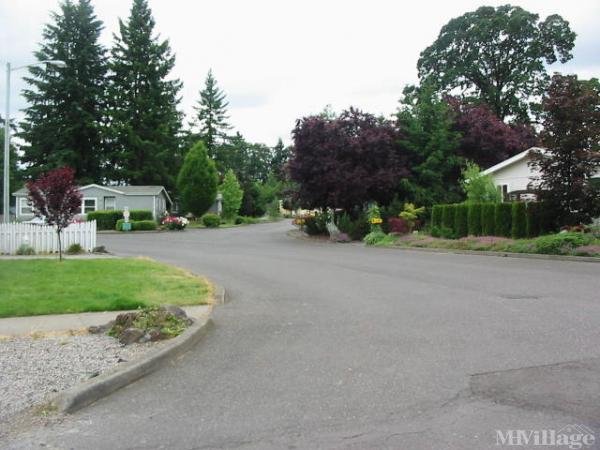 Photo of Oak Meadow Mobile Home Park, North Plains OR