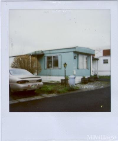 Mobile Home Park in Fairview OR
