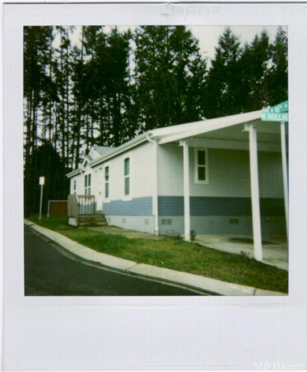 Photo 1 of 2 of park located at 1430 N Gray St Cornelius, OR 97113