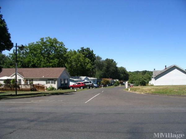 Photo 1 of 2 of park located at 6 East Circle Doylestown, PA 18901