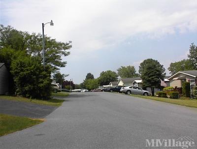 Photo 4 of 11 of park located at 25 Plateau Road Lititz, PA 17543
