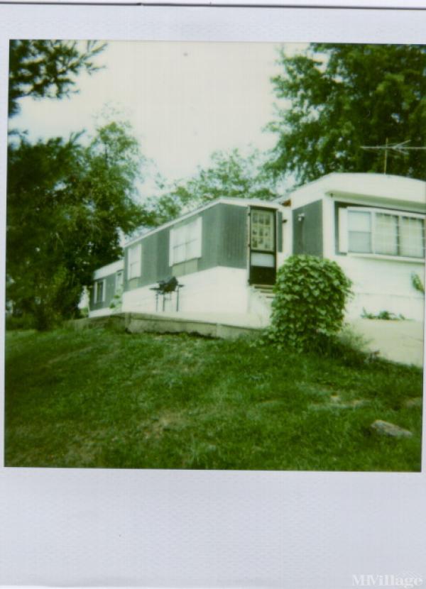Rosewood Trailer Ct Mobile Home Park in Prosperity, PA MHVillage