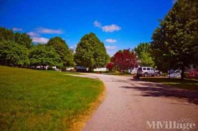 Photo 3 of 5 of park located at Aberdeen Drive Stratham, NH 03885