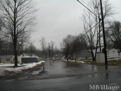 Photo 2 of 7 of park located at 110 Roeder Lane Sellersville, PA 18960