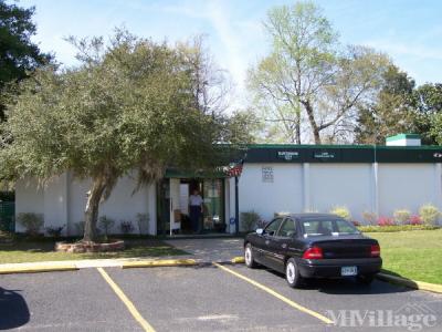 Photo 5 of 21 of park located at 1990 Hawthorne Drive North Charleston, SC 29406