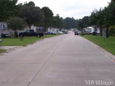 Photo 3 of 10 of park located at 101 Winter Drive Summerville, SC 29483