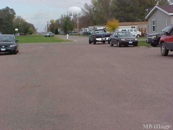 Photo 1 of 2 of park located at 1004 S 16th St Aberdeen, SD 57401