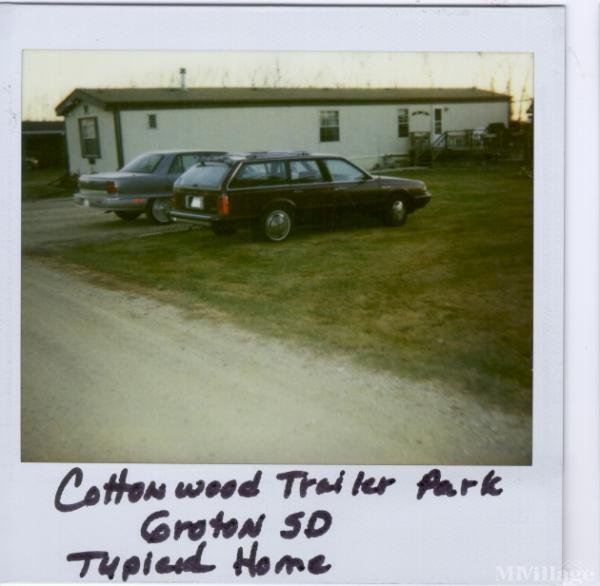 Photo of Cottonwood Mobile Home Park, Groton SD