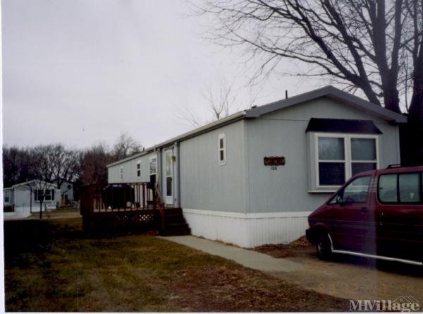 Photo of Medary Village Mobile Home Park, Brookings SD