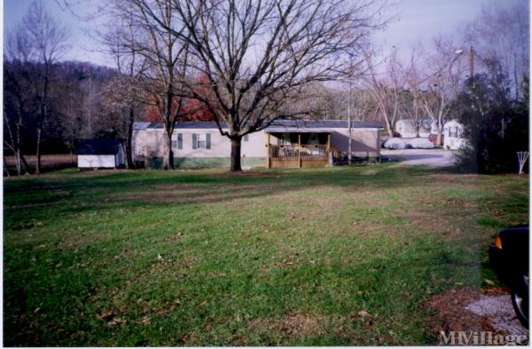 Photo 1 of 2 of park located at 721 Gray Knob Rd Kingston, TN 37763