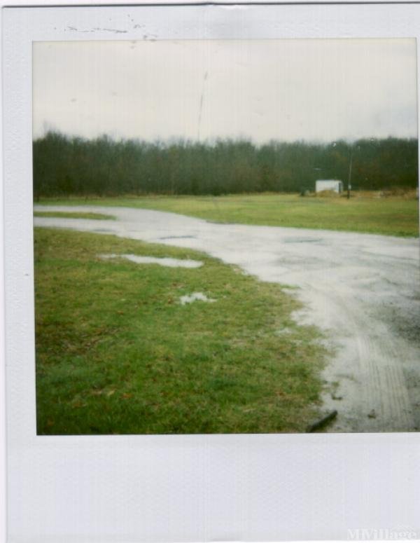 Photo of Town & Country Mobile Home Park, Manchester TN
