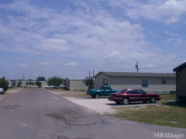 Photo 1 of 1 of park located at 1121 Stonehinge St Alice, TX 78332