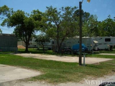 Mobile Home Park in Groves TX
