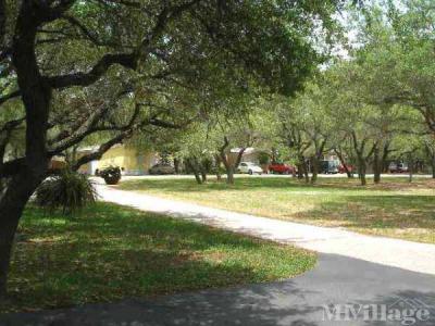 Gulfway Village Mobile Home Park in Rockport, TX | MHVillage