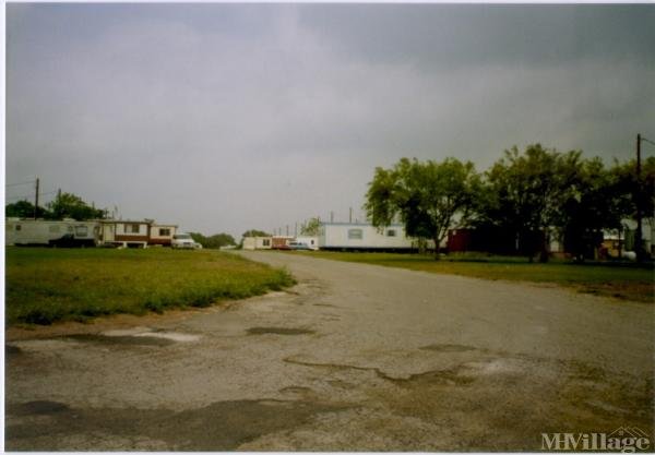 Photo of Hilltop Mobile Home Ranch, Beeville TX