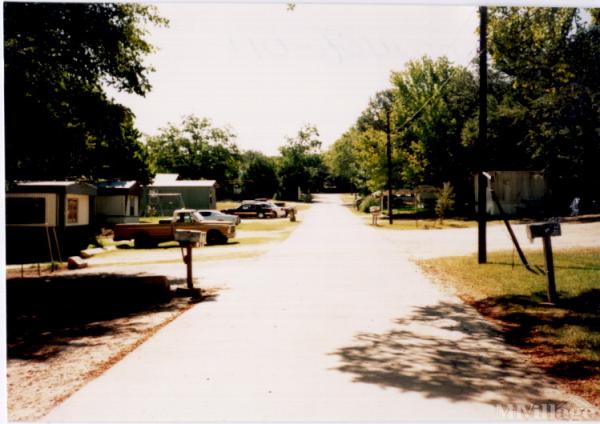 Photo 1 of 2 of park located at 11606 N Lamar Blvd Austin, TX 78753