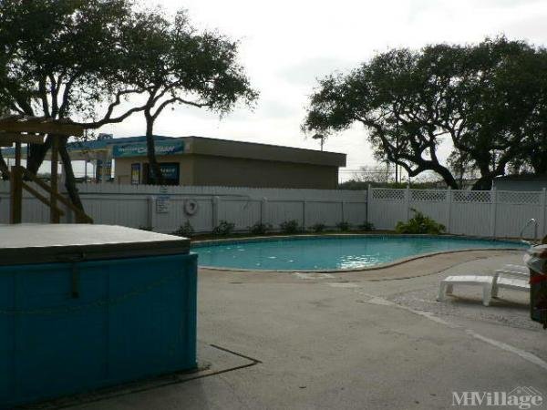 Photo of Ancient Oaks Mobile Home Park, Rockport TX